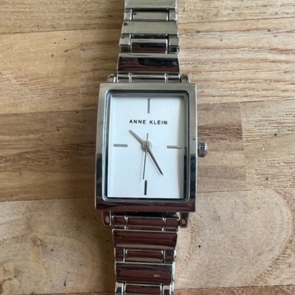 Anne Klein ladies rectangular tank style silver tone dress watch NEW BATTERY